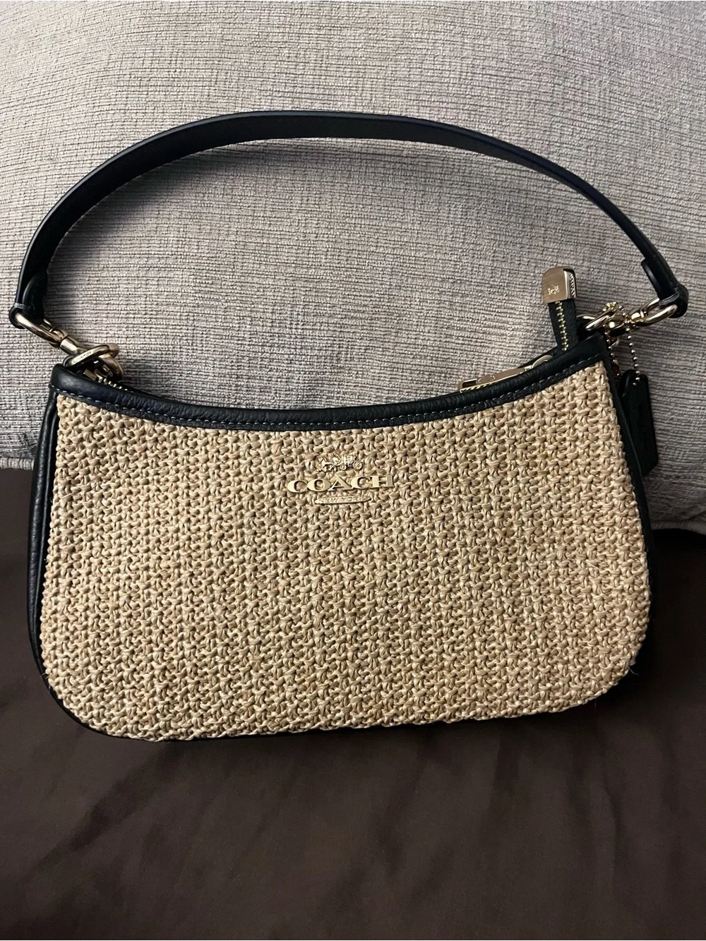 Coach Terri Woven Straw Shoulder Bag with Black Trim - Picture 2 of 7